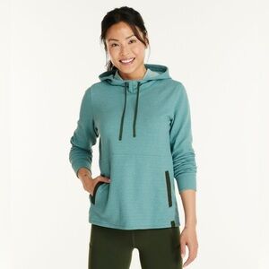 LL Bean Women’s double layer pullover textured hoodie size medium